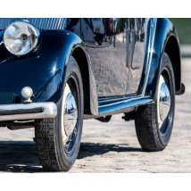 3. 1945–1959: Tyres & Accessories